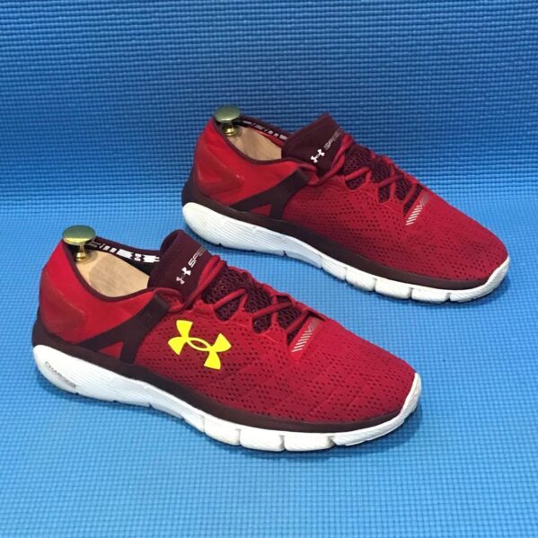 Under Armour Speedform Fortis Side rotated