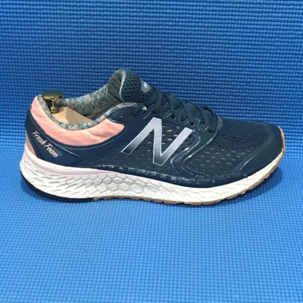 New Balance Fresh Foam 1080 V7 Side rotated